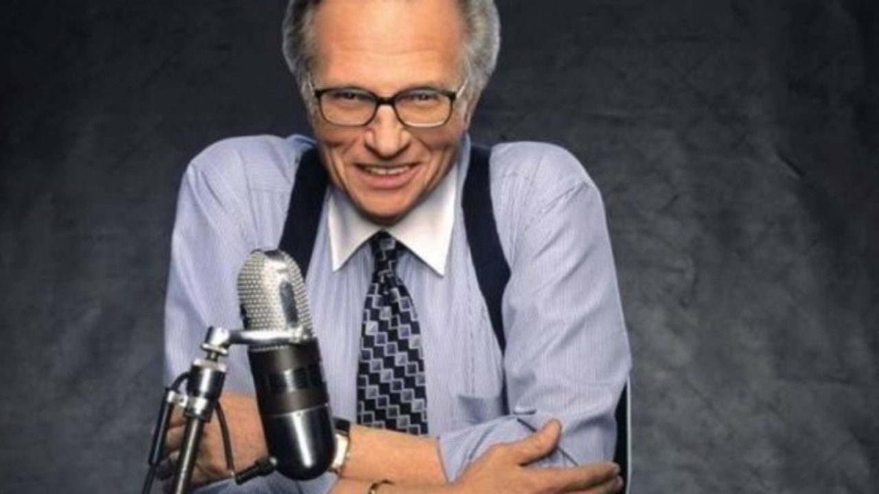 ABD'nin ünlü televizyon programcısı Larry King hayatını kaybetti!