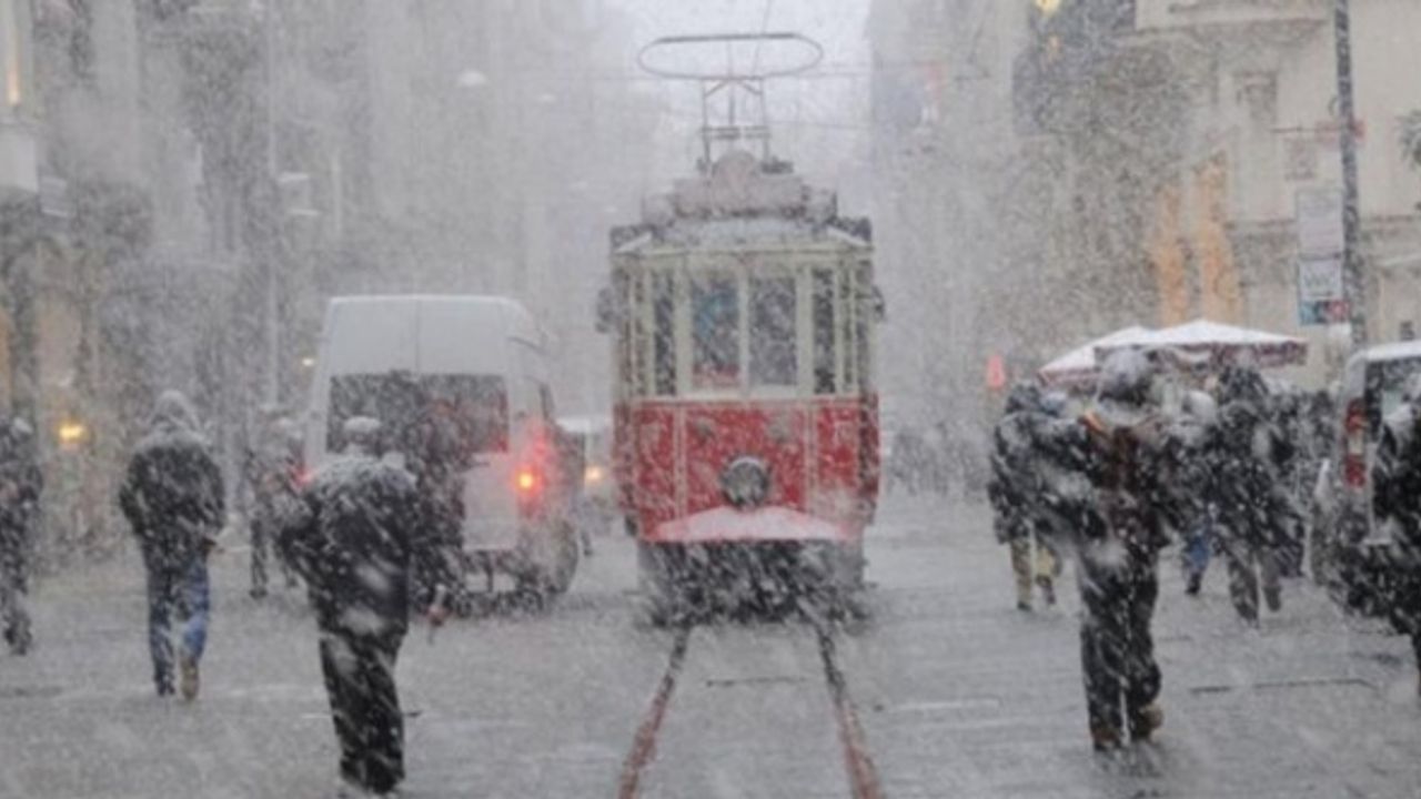 AKOM'dan İstanbul için kar yağışı uyarısı!