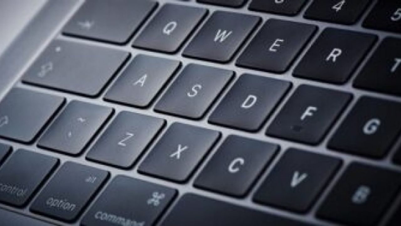 Apple'dan bir yenilik daha! Harfleri değiştirilebilir klavye geliyor...