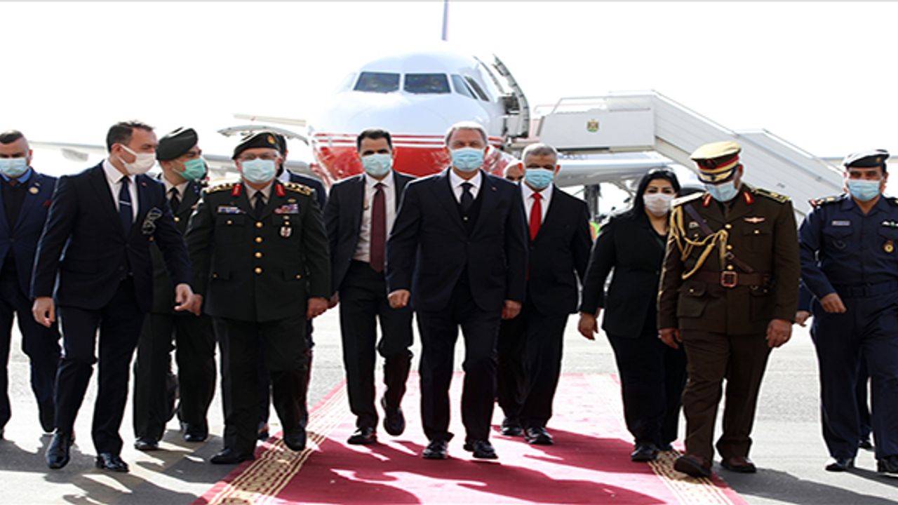Bakan Akar ve Orgeneral Güler resmi ziyaret için Irak'a geldi