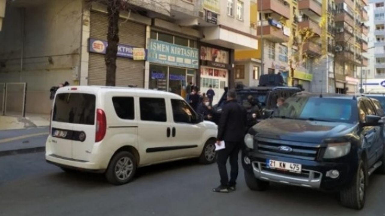 Diyarbakır'da üzücü olay! Avukat ve stajyeri ölü bulundu!