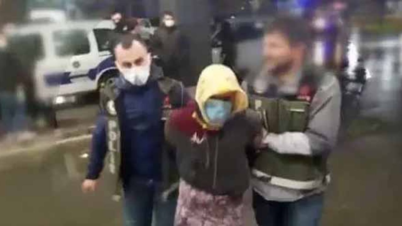 Firari hükümlü kadın kıyafetiyle kaçarken yakalandı