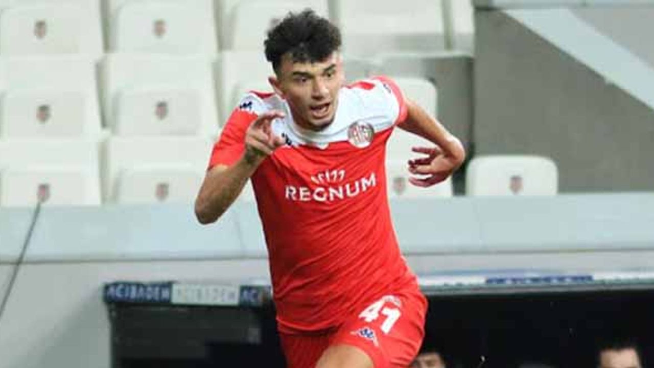 Gökdeniz Bayrakdar: Gol kralı olmak istiyorum