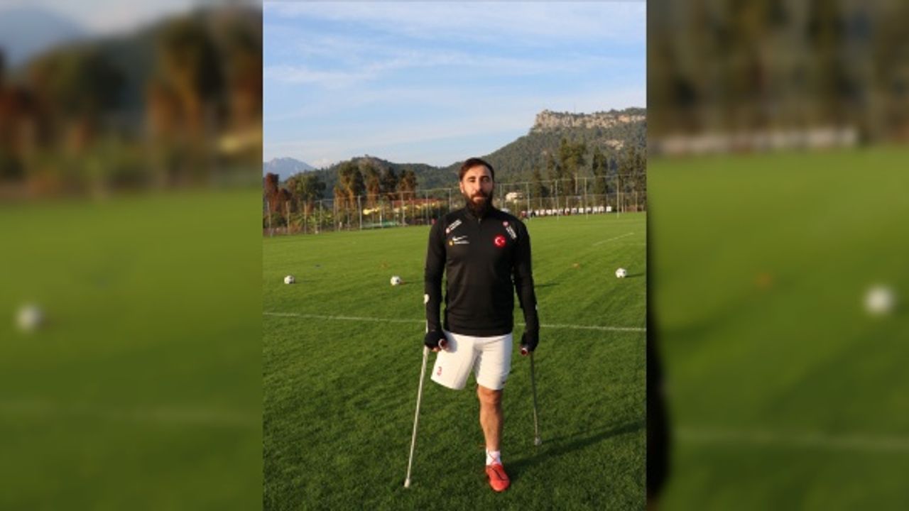 Hayali olan ay-yıldızlı formaya Ampute Milli Futbol Takımı'yla ulaştı