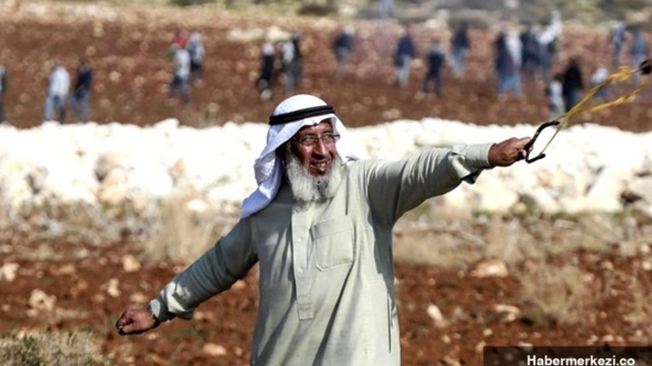 İsrail mahkemesi Filistin’in 'ihtiyar delikanlısı'nın gözaltı süresini uzattı