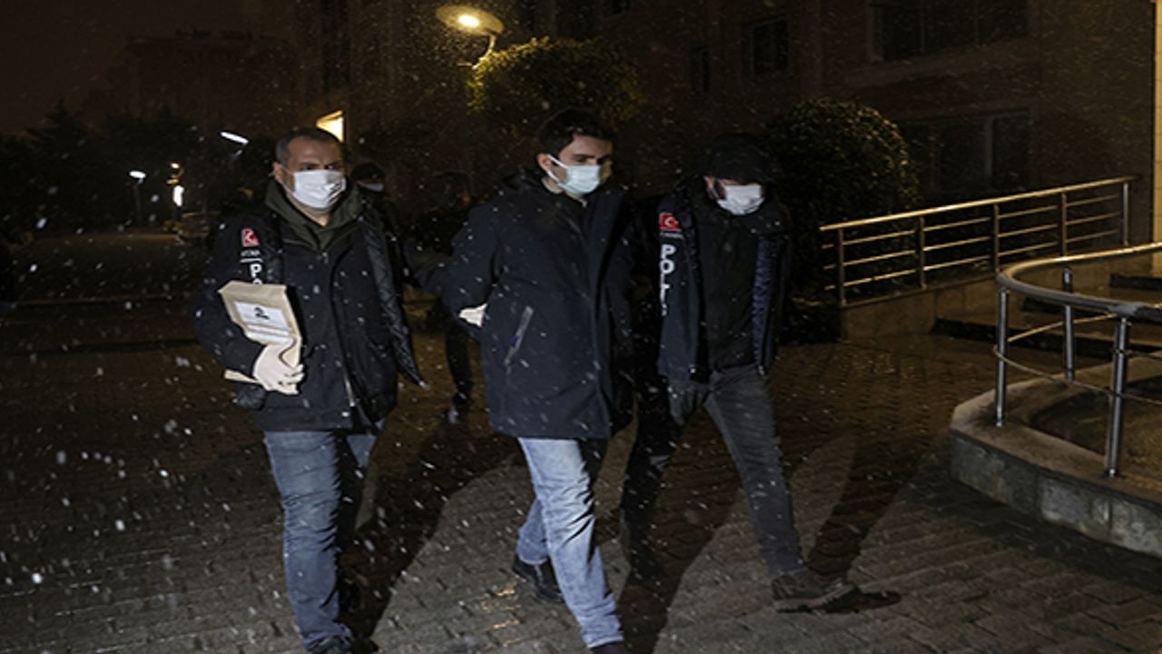 İstanbul merkezli 8 ilde FETÖ operasyonu