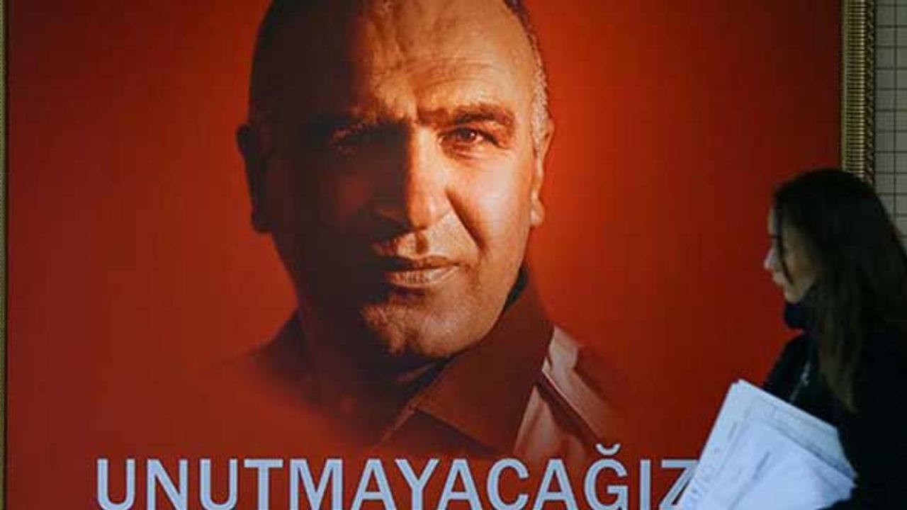 Kahraman polis memuru rahmetle anılıyor!