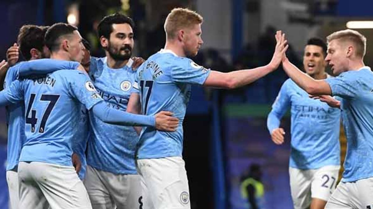 Manchester City, Chelsea'yi farklı geçti!