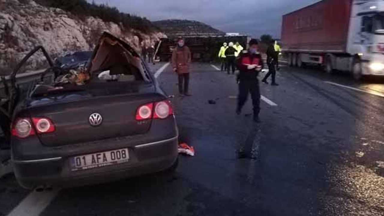 Tarsus'ta feci kaza: 5 ölü, 2 yaralı