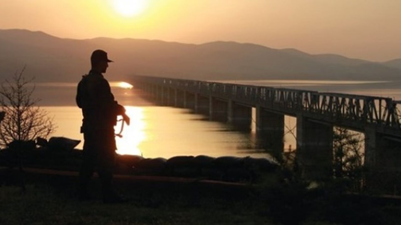 Yunanistan'a kaçmaya çalışan FETÖ'cüler enselendi!