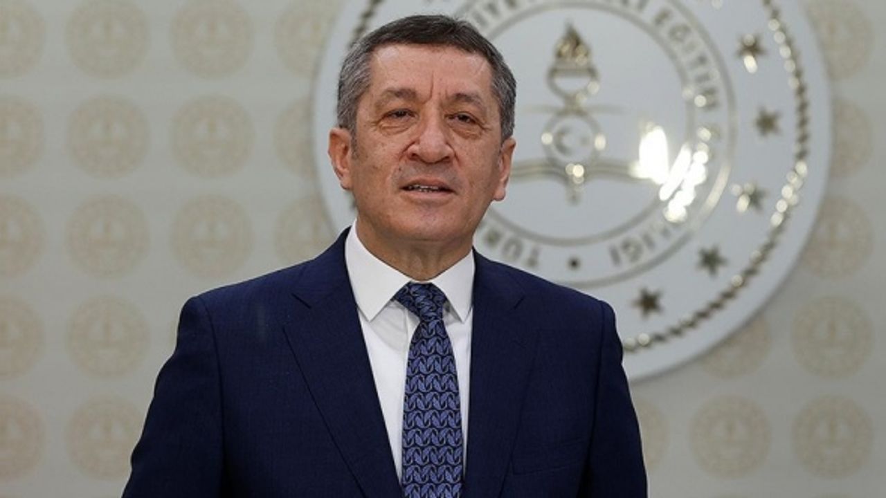 Bakan Selçuk okullarda yüz yüze eğitime geçiş ve sınavlarla ilgili detayları paylaştı