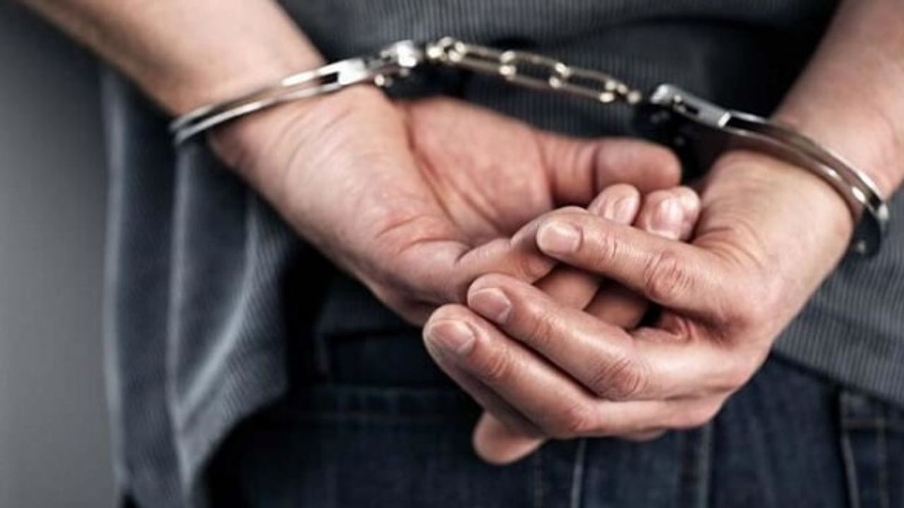 Boğaziçi olaylarında polis aracına zarar veren 4 kişi tutuklandı