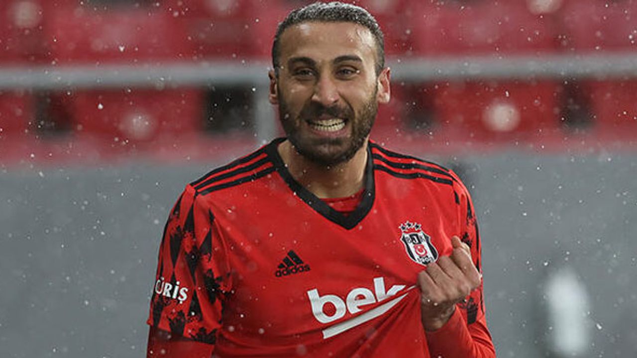 Cenk Tosun 2 hafta sahalardan uzak kalacak