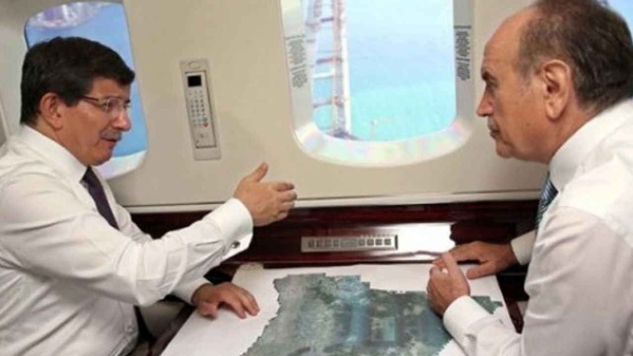Davutoğlu'ndan dikkat çeken Kadir Topbaş paylaşımı!
