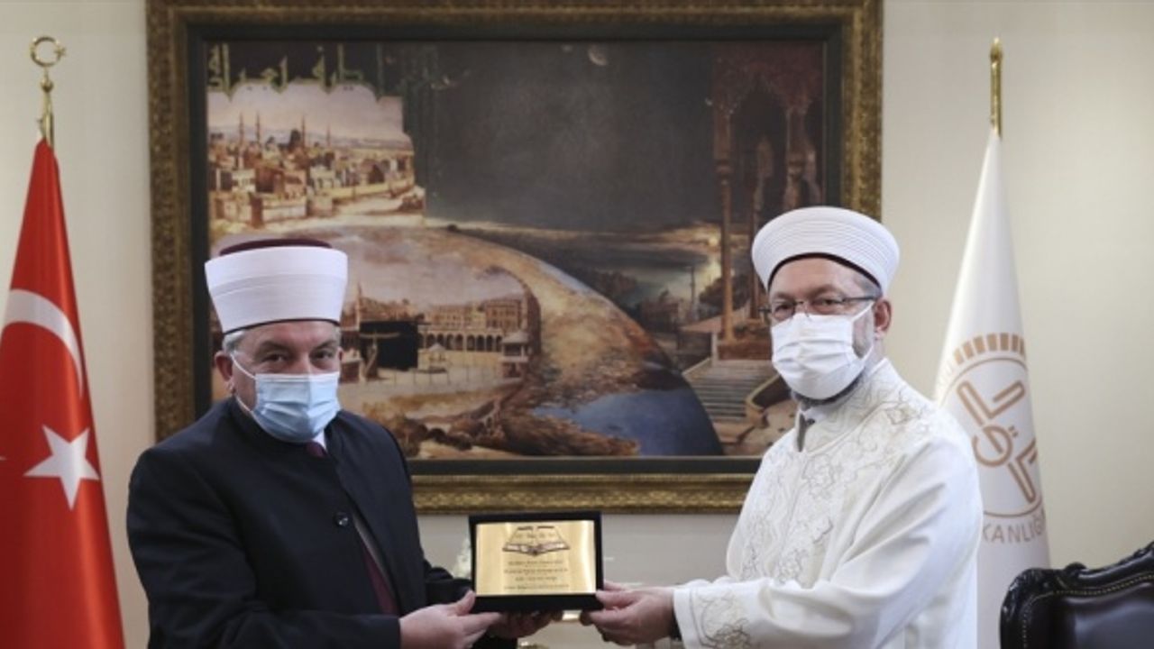 Diyanet İşleri Başkanı Erbaş, Kuzey Makedonya İslam Birliği Başkanı Fetahu ile görüştü