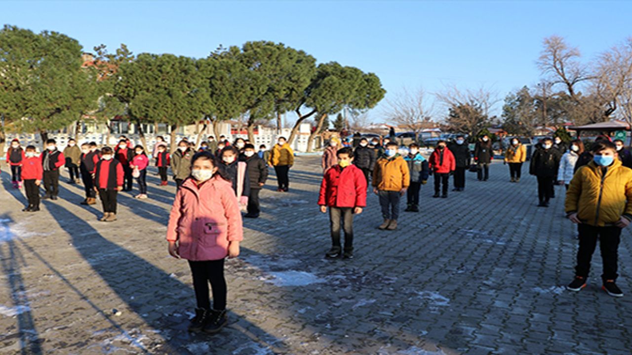 Edirne'de kar tatilinin ardından yüz yüz eğitim başladı