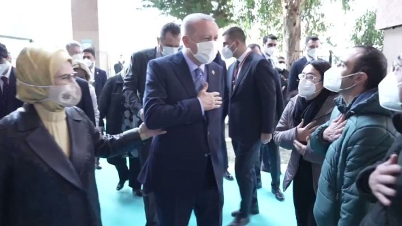 Erdoğan çiftinden minik Ayda'ya ziyaret