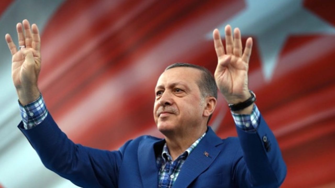 Erdoğan hakkında 2,5 milyon tweet atıldı!
