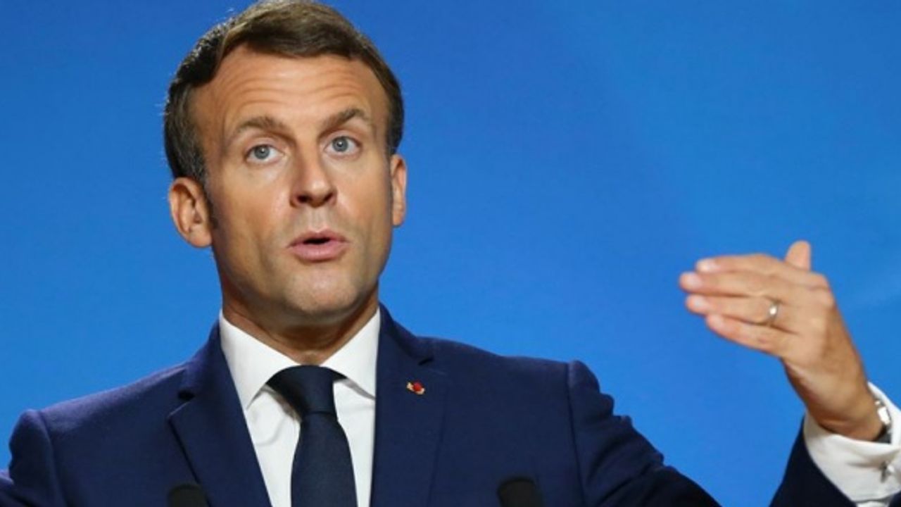 İngiliz parlamenterden Macron'a 'İslamofobi' uyarısı!
