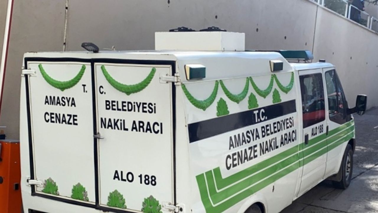 Amasya'da Kovid-19'a yakalanan ve 6 aylık bebeği sezaryenle alınan kadın öldü