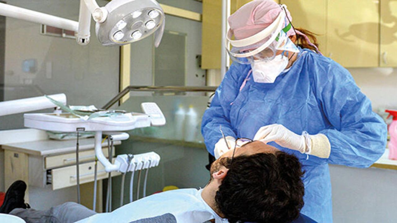 İngiltere’de ülke genelinde diş tedavisi sıkıntısı yaşanıyor