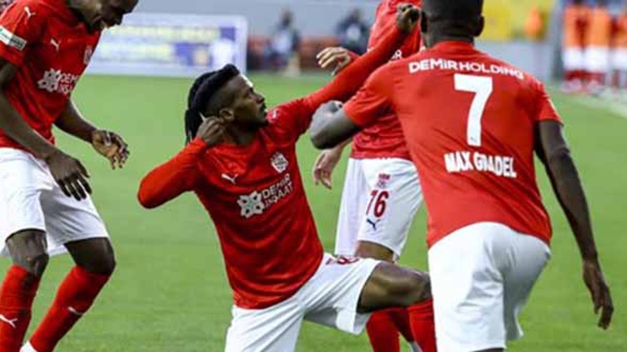 Kayode, Sivasspor formasıyla ligdeki ilk golünü attı