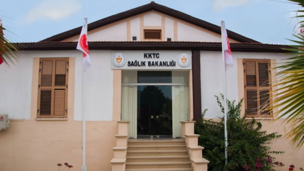 KKTC Sağlık Bakanı görevinden alındı!