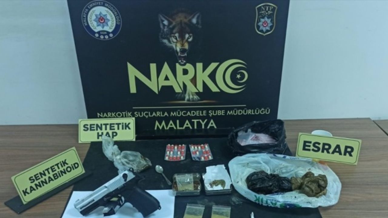 Malatya'da uyuşturucu operasyonunda yakalanan 5 zanlıdan 3'ü tutuklandı