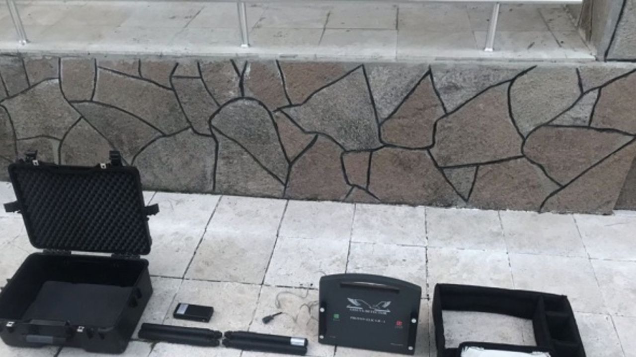 Manisa'da kaçak kazı yapan 6 şüpheli suçüstü yakalandı