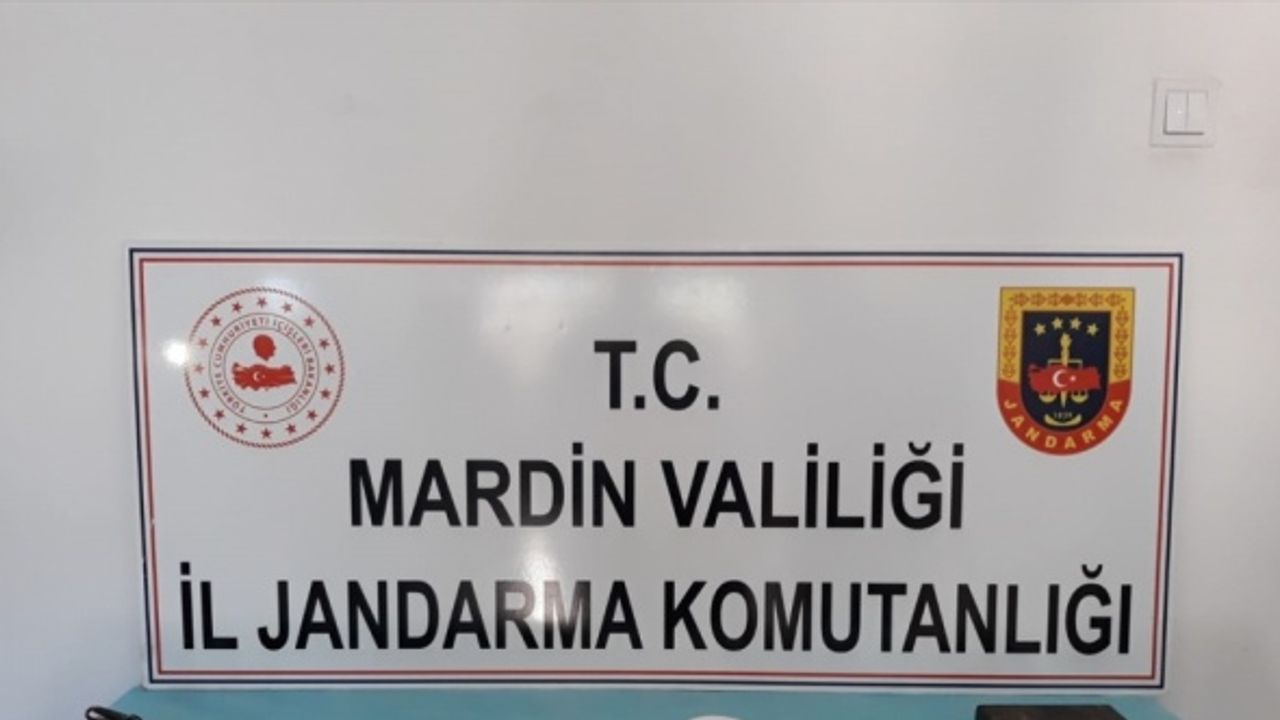 Mardin'de PKK'lı teröristlerin kullandığı 14 depo kullanılamaz hale getirildi