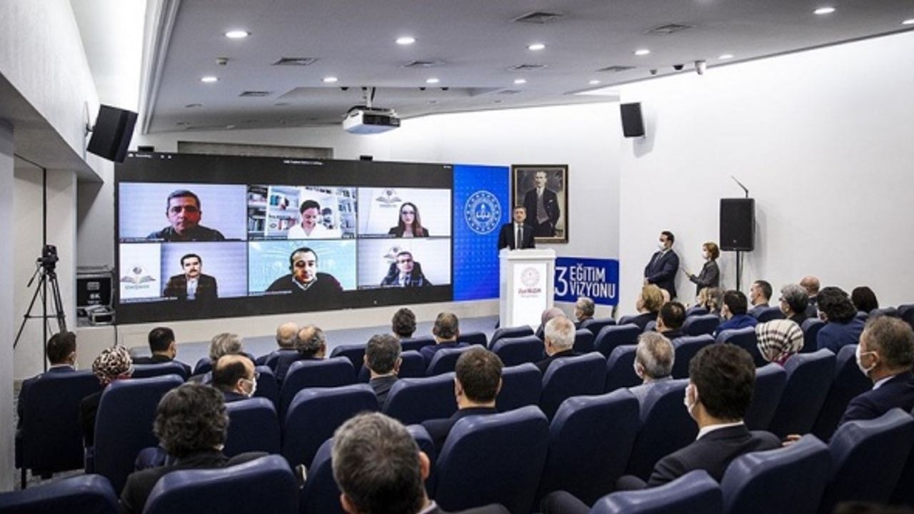 Milli Eğitim Bakanı Selçuk Ölçme ve Değerlendirme Merkezleri Ortak Platformunu tanıttı