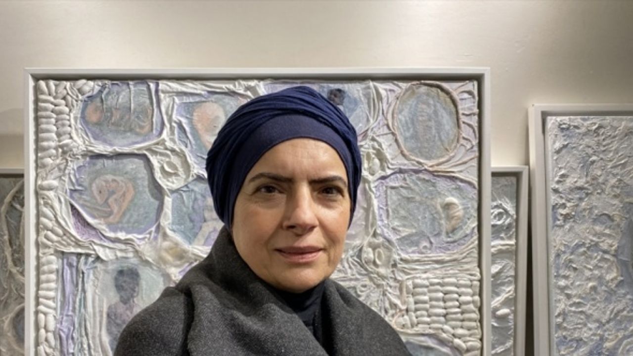 Ressam Hülya Yazıcı: Sanatçılar bu dünyayı onarmakla hükümlüdür