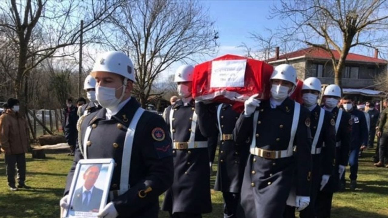 Sinop'ta vefat eden Kıbrıs gazisi son yolculuğuna uğurlandı