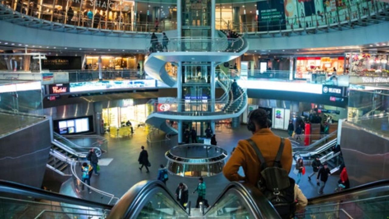 AVM açılış kapanış saatleri ne zaman? AVM'ler saat kaçta açılıp kaçta kapanıyor? AVMler ne zaman açılacak