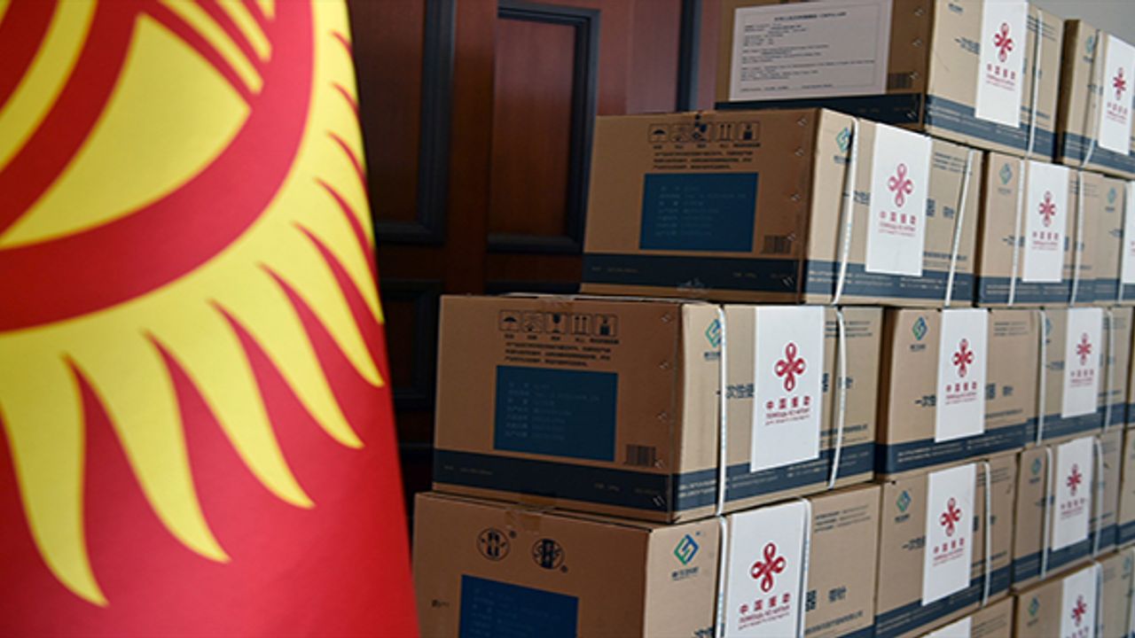 Çin'den Kırgızistan’a 150 bin doz aşı desteği