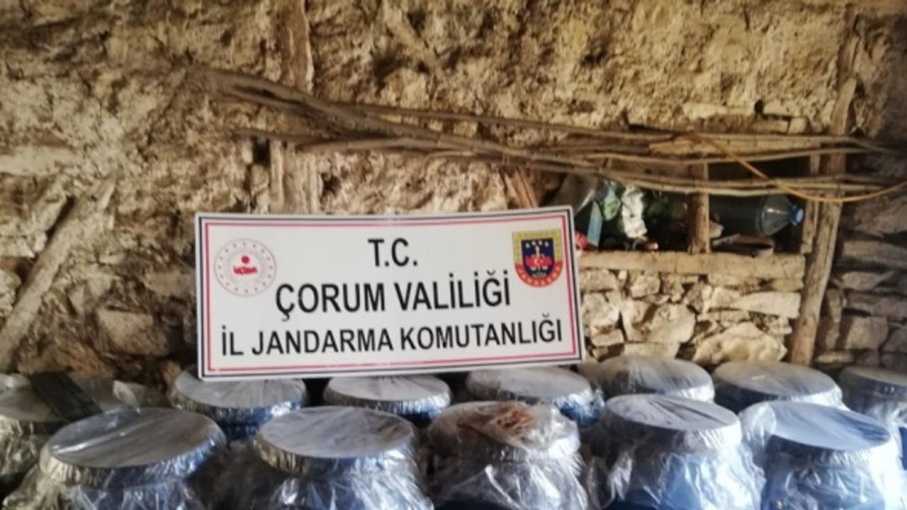 Çorum'da 7 bin 291 litre sahte içki ele geçirildi