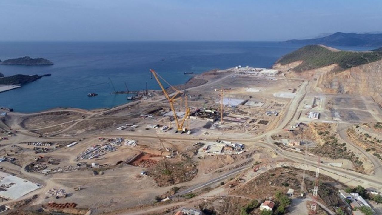 Dev projede önemli adım! Montaj işlemi başladı...