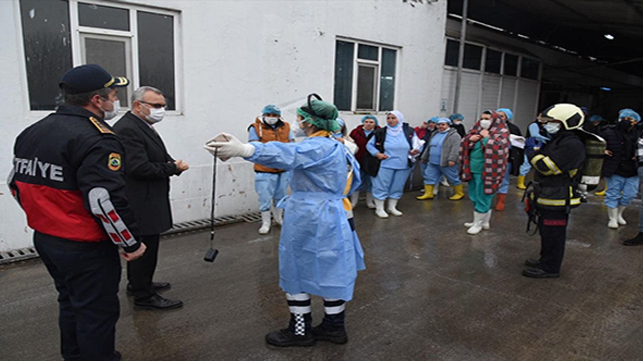 Edirne'de peynir fabrikasındaki amonyak tankından sızan gazdan etkilenen 7 işçi hastaneye kaldırıldı