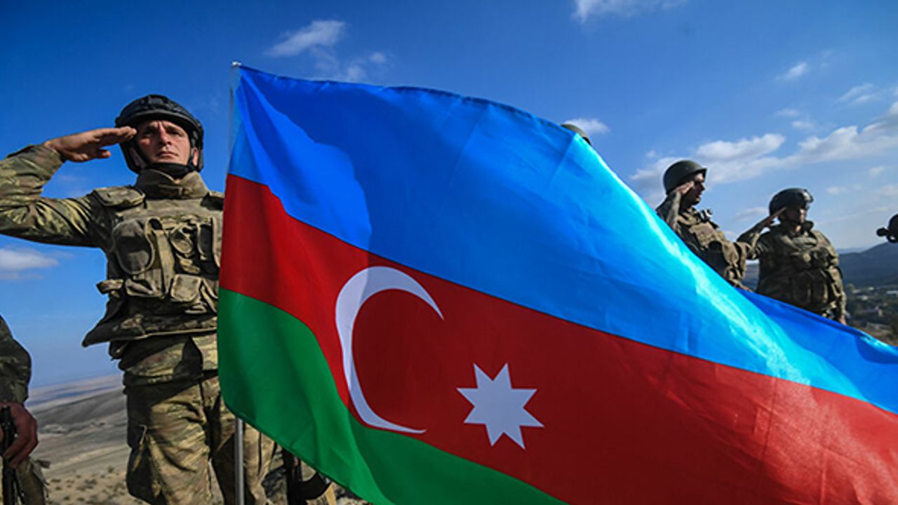 Azerbaycan ordusu, Karabağ'daki savaşta 2 bin 904 şehit verdi