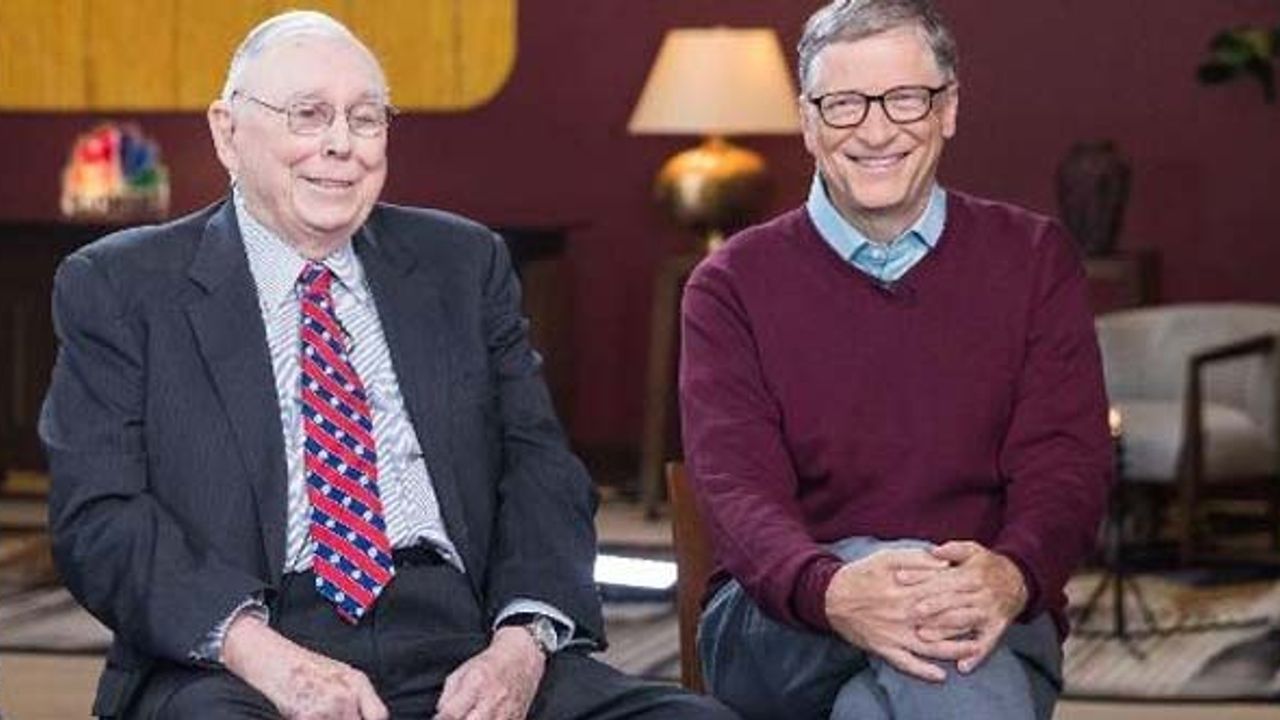 Bill Gates boşanma avukatı olarak 97 yaşındaki arkadaşını tuttu