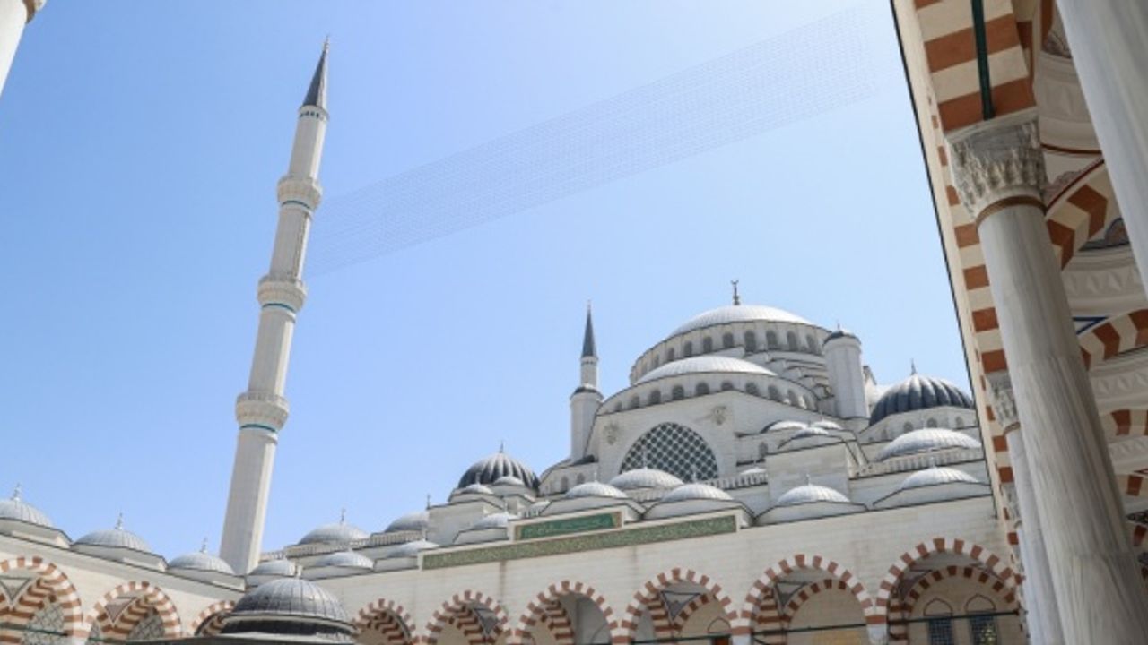 Büyük Çamlıca Camisi 2 yılda 12 milyon ziyaretçiyi ağırladı