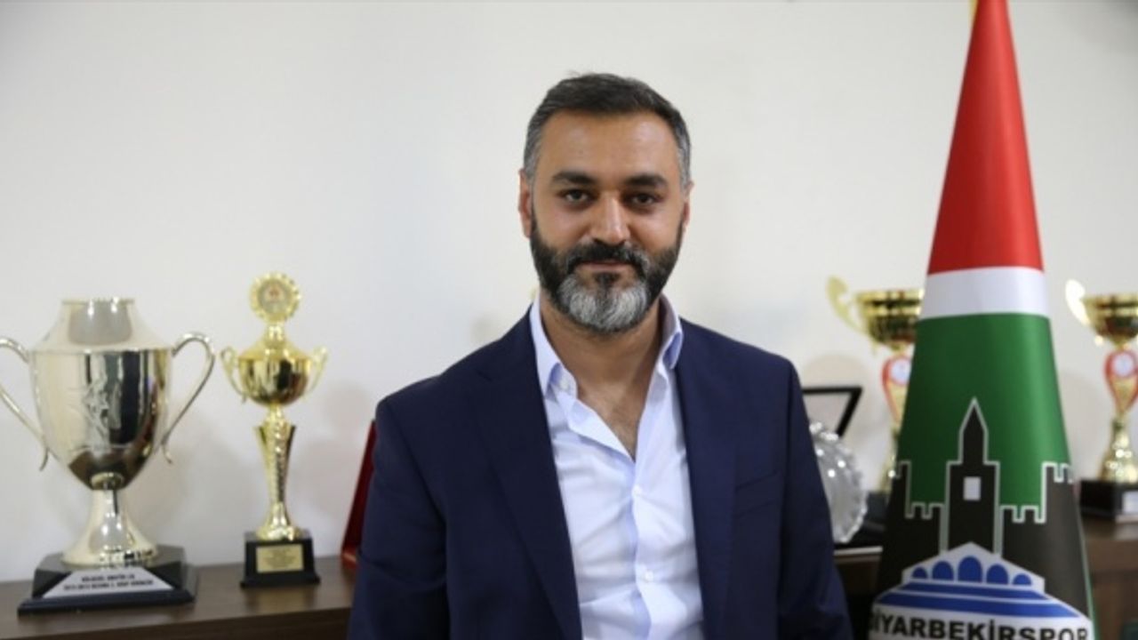 Diyarbekirspor'un 2. Lig'e yükselmesi kentte sevinçle karşılandı
