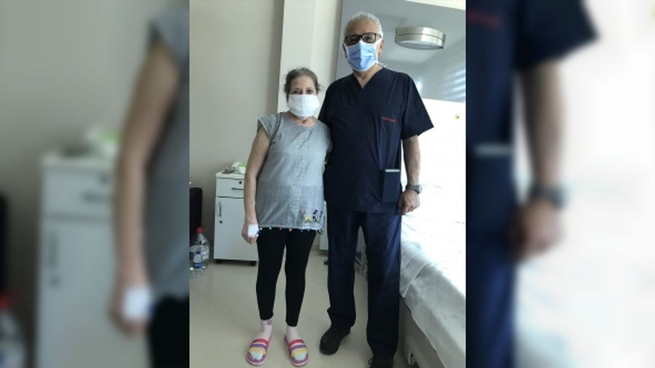 Hastanın kalp zarından alınan parça ile nefes borusuna yama yapıldı