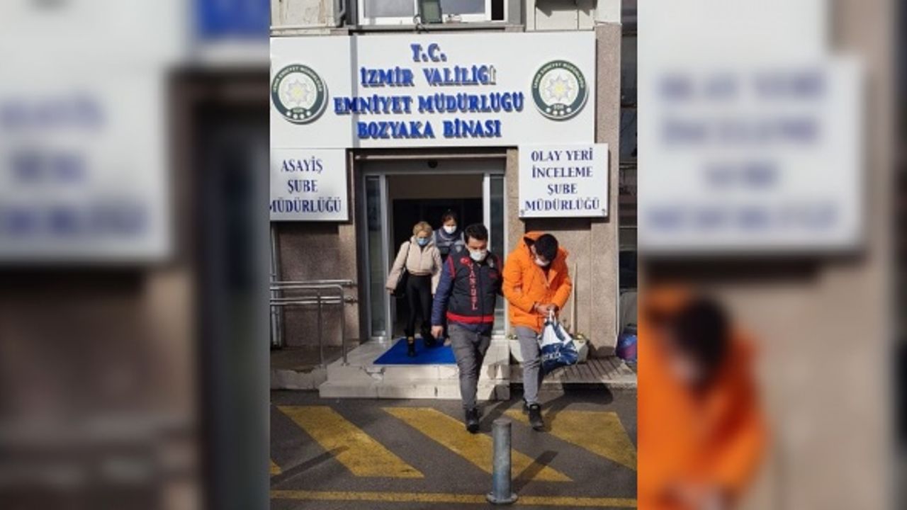 İzmir'de internetten teknoloji ürünleri satan kişileri dolandıran 2 zanlı tutuklandı