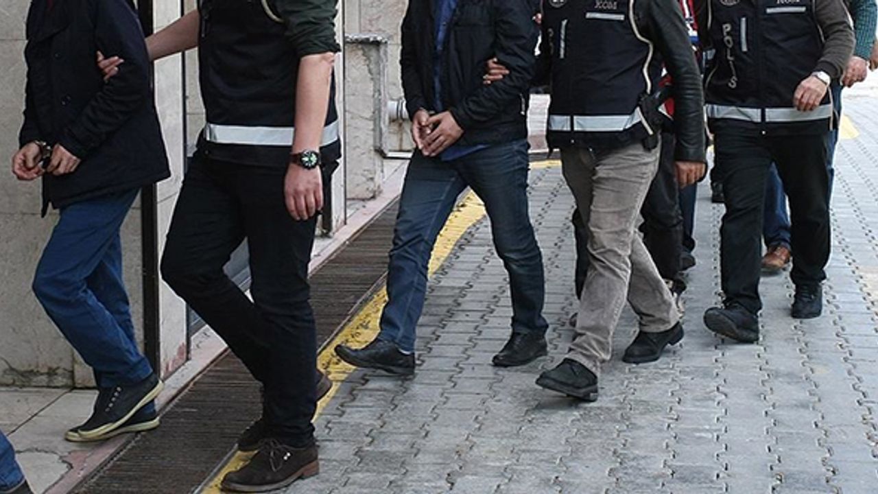 Jandarma'da FETÖ operasyonu: 42 gözaltı