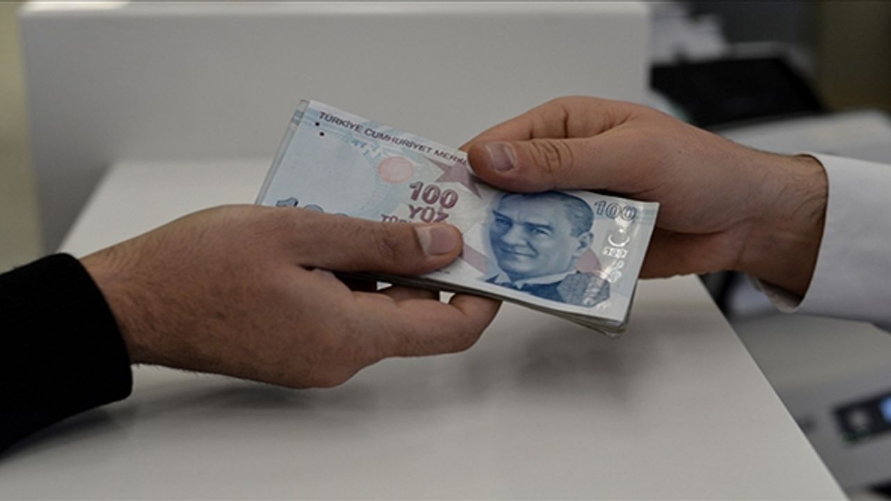Kamu işçilerinin ilave tediyeleri bugün hesaplara yatırılacak