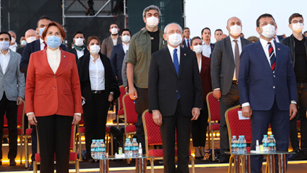 Kılıçdaroğlu, İBB'nin düzenlediği İstanbul'un fethinin 568. yıldönümü programında konuştu!