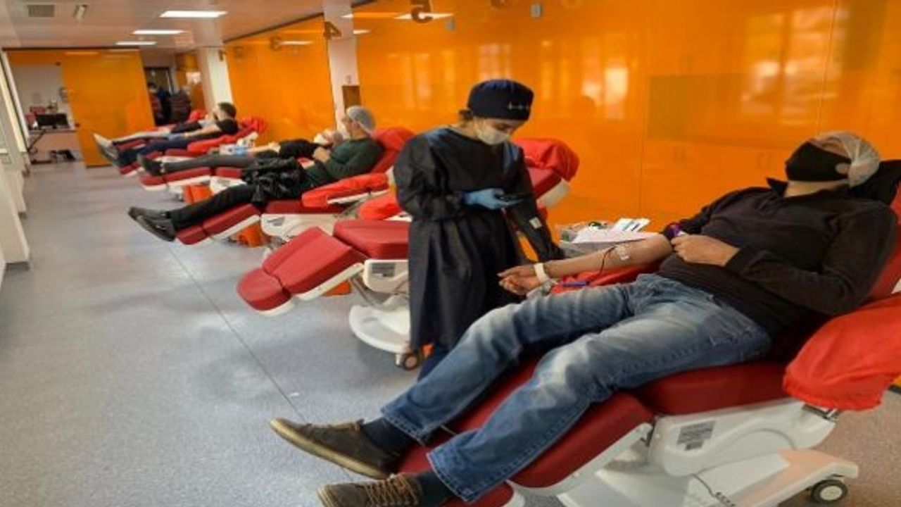 Oruç tutanlar ve koronavirüs aşısı olanlar kan bağışında bulunabilir