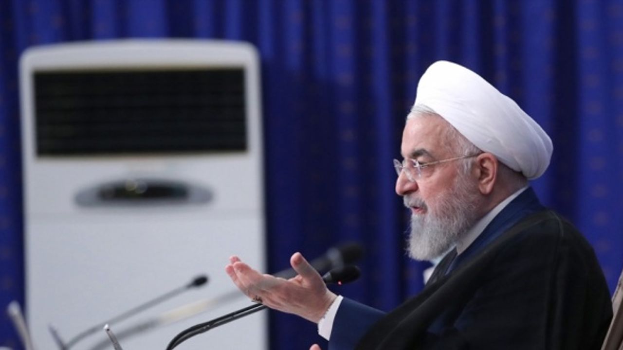 Ruhani'den muhafazakarlara eleştiri: Yaptırımları sona erdirmek istediğimizde birileri rahatsız oluyor