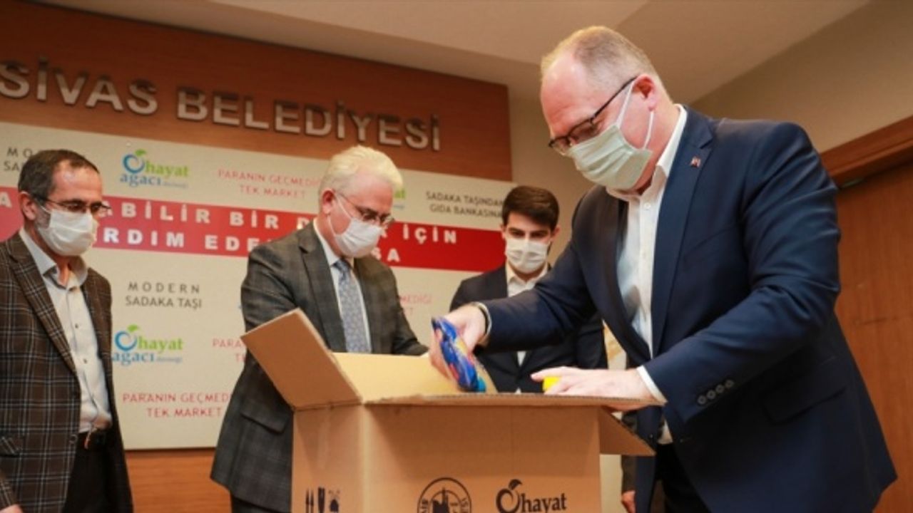 Sivas Belediyesi 5 bin 500 aileye nakdi yardım yapacak